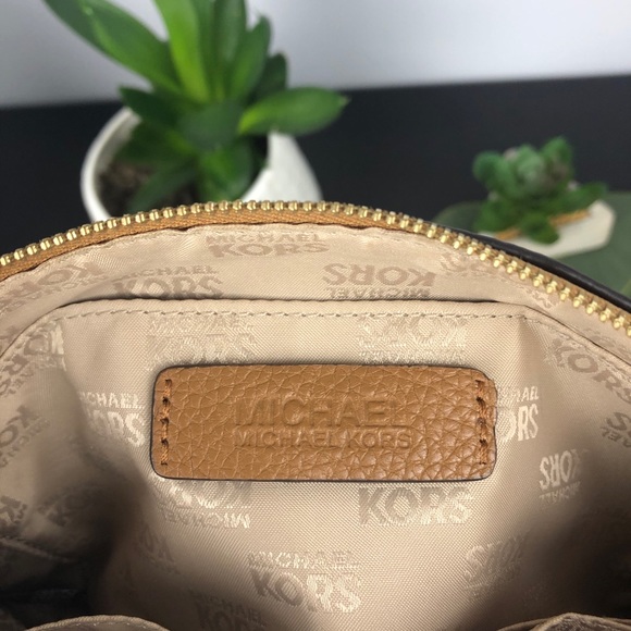 Michael Kors Pebbled Brown Leather Clutch Wristlet - Picture 6 of 6